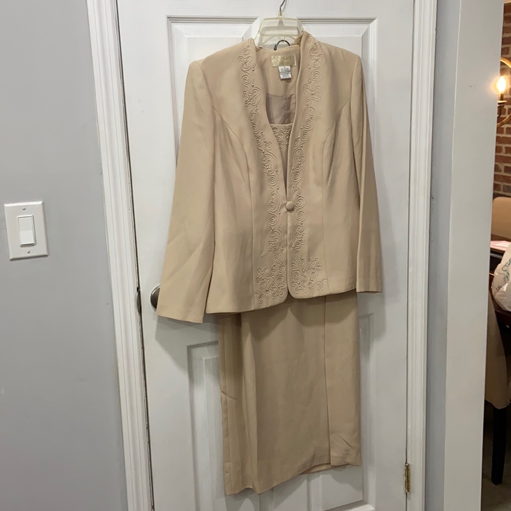 Mother of bride 3 piece gown